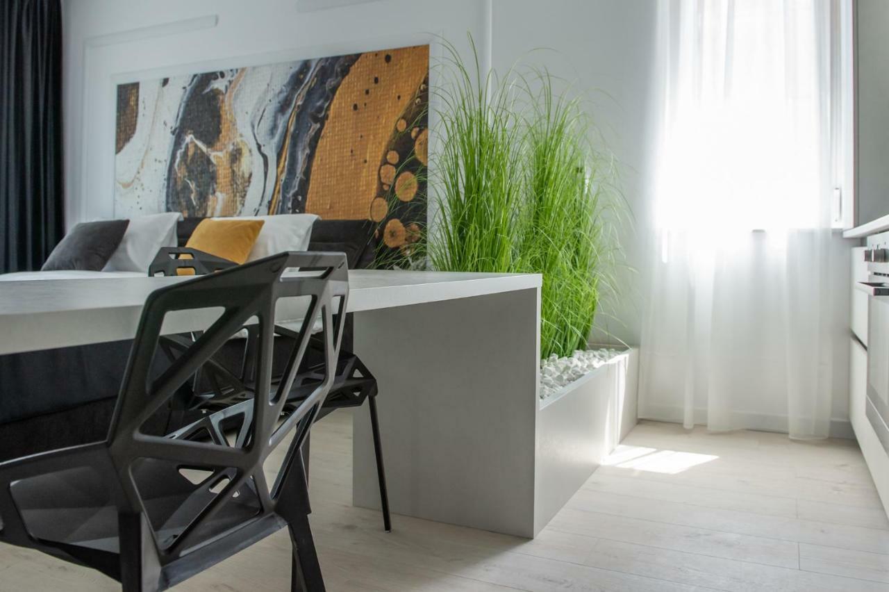 טימישוארה West Residence Apartments מראה חיצוני תמונה