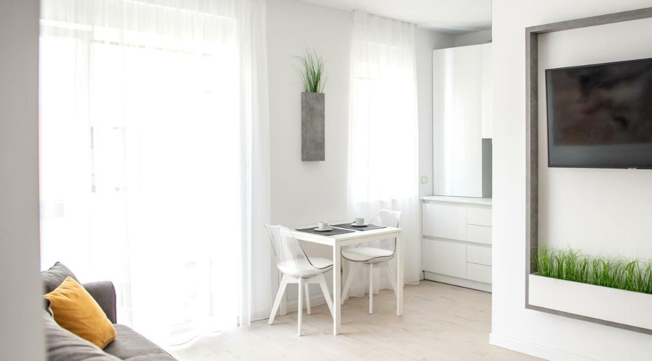 טימישוארה West Residence Apartments מראה חיצוני תמונה